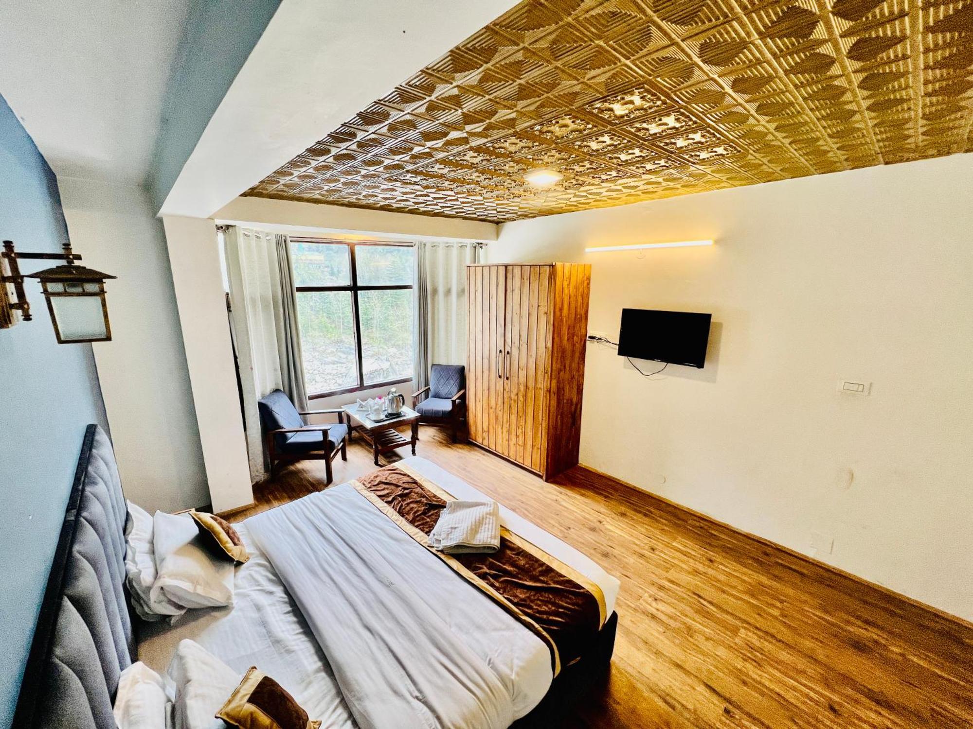 Hotel New # Link Way # Near Zing Bus Stand Manāli Buitenkant foto